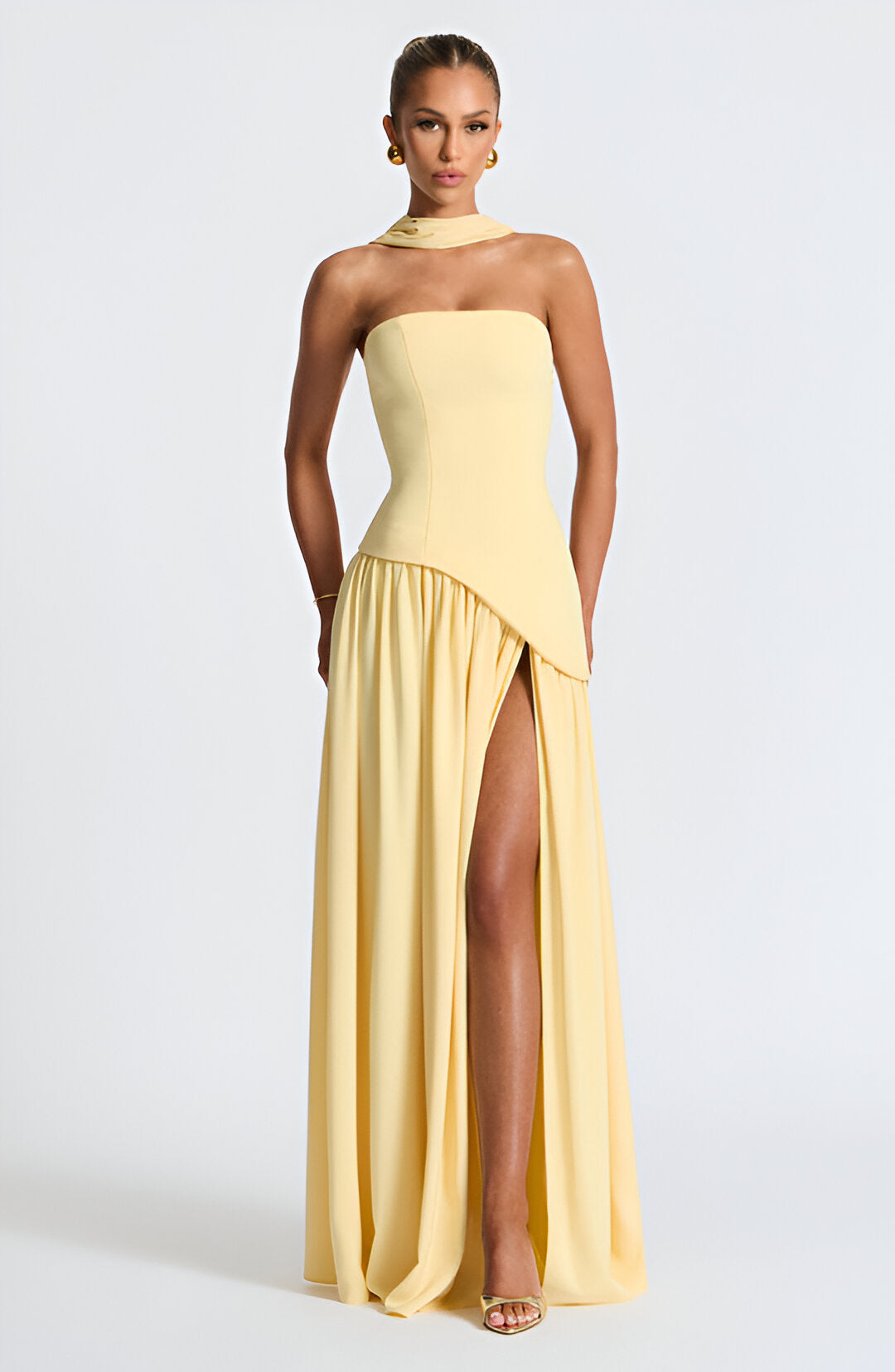 Èlira – Contrast Strapless Maxi Dress