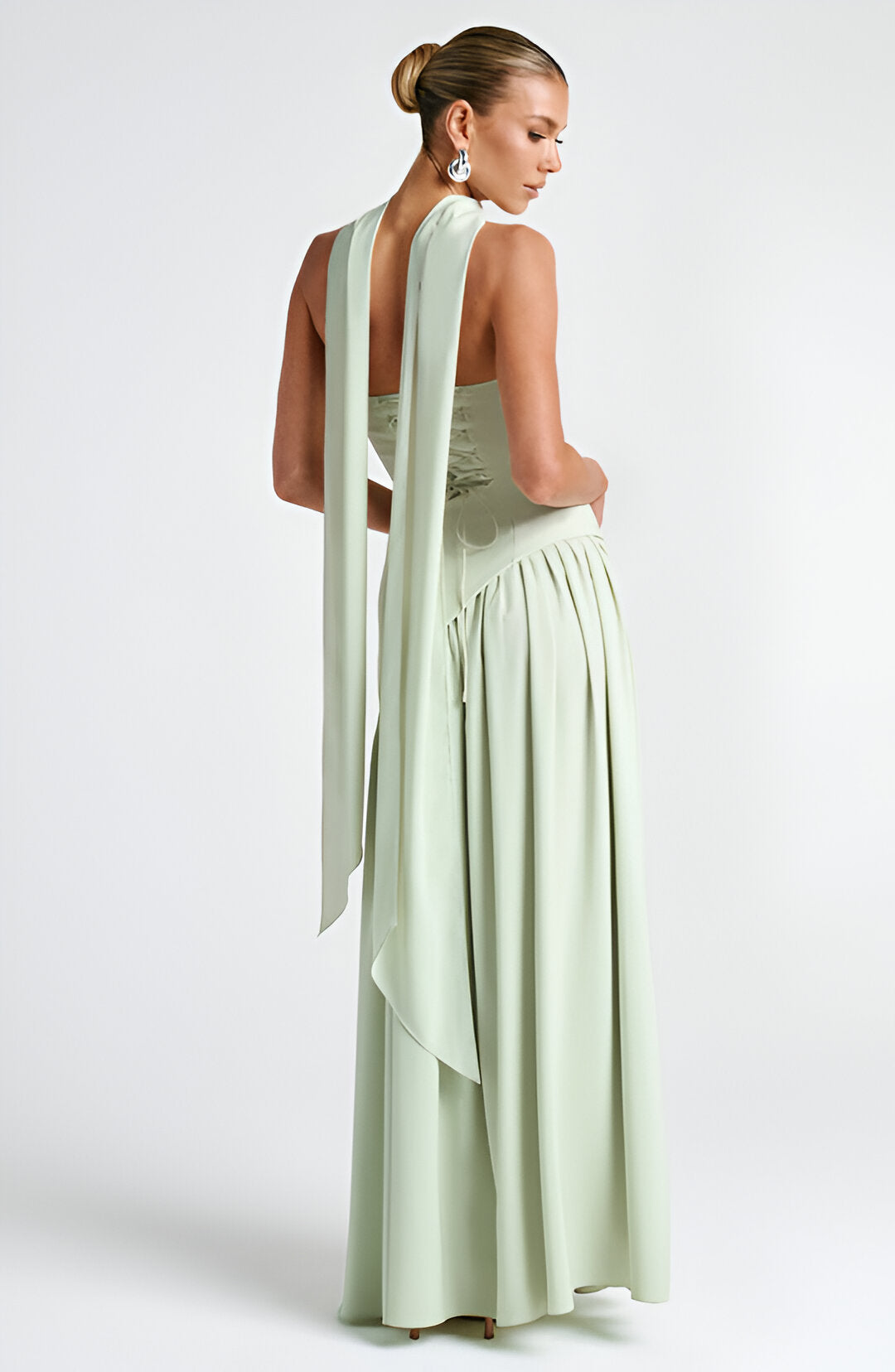 Èlira – Contrast Strapless Maxi Dress