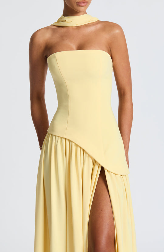 Èlira – Contrast Strapless Maxi Dress