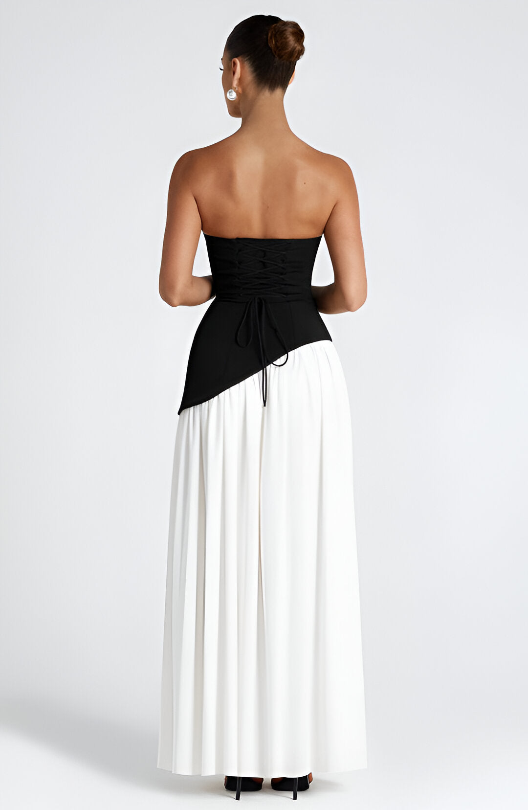 Èlira – Contrast Strapless Maxi Dress