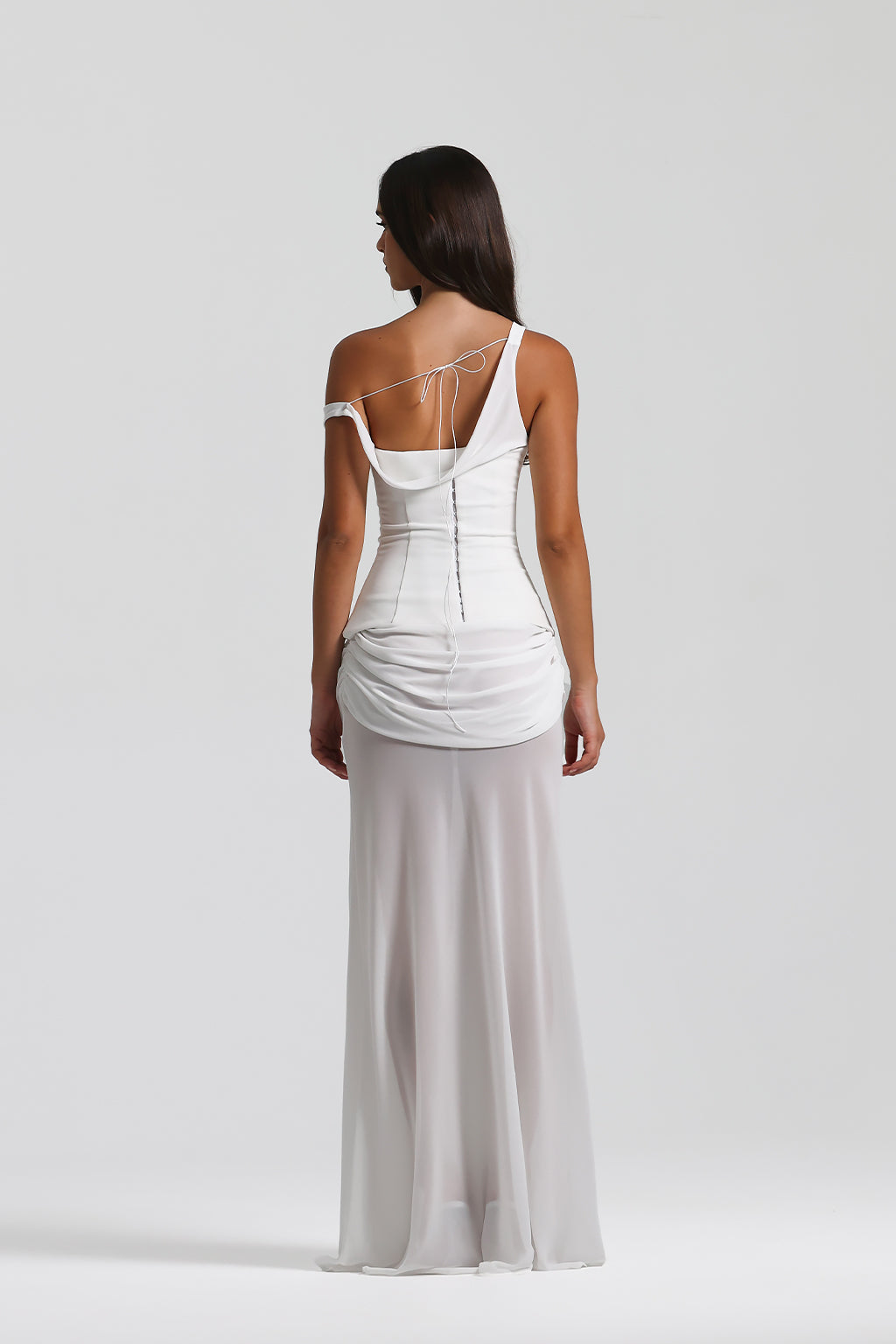 Èliane – Off-Shoulder Georgette Gown