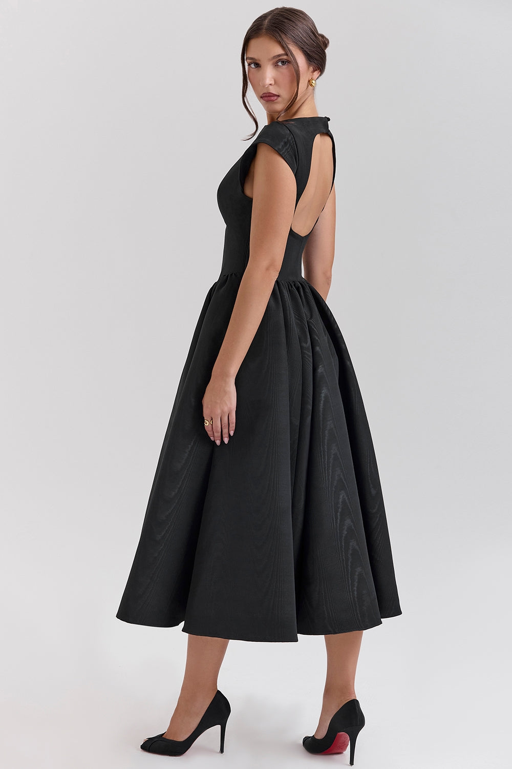 Amarè – Moiré Satin Midi Dress
